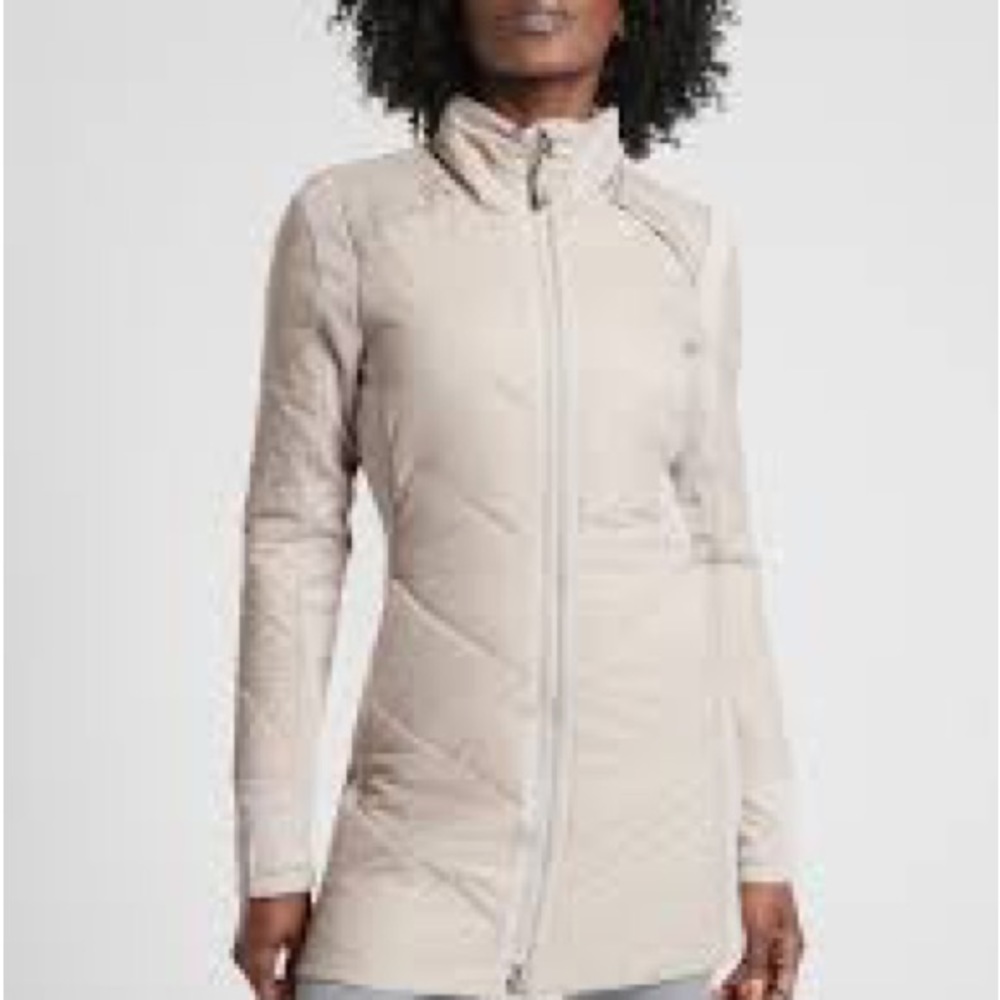 Athleta Rock Ridge Coat in Abalone Grey Beige - Size M